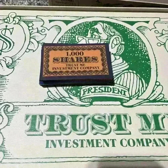 Trust Me Vintage 1981 Parker Brothers Board Game Replacement Shares - Picture 1 of 4